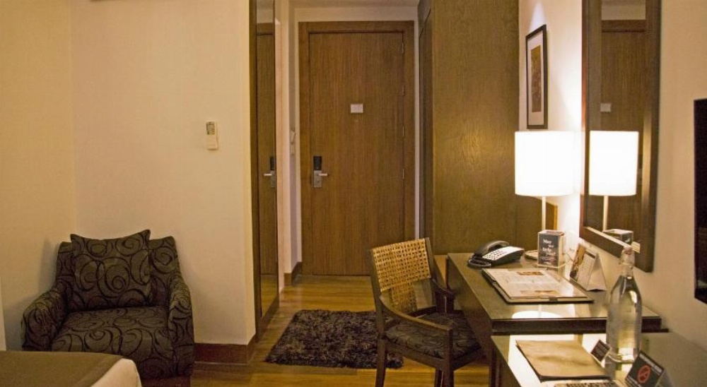 City Garden Grand Hotel Main image